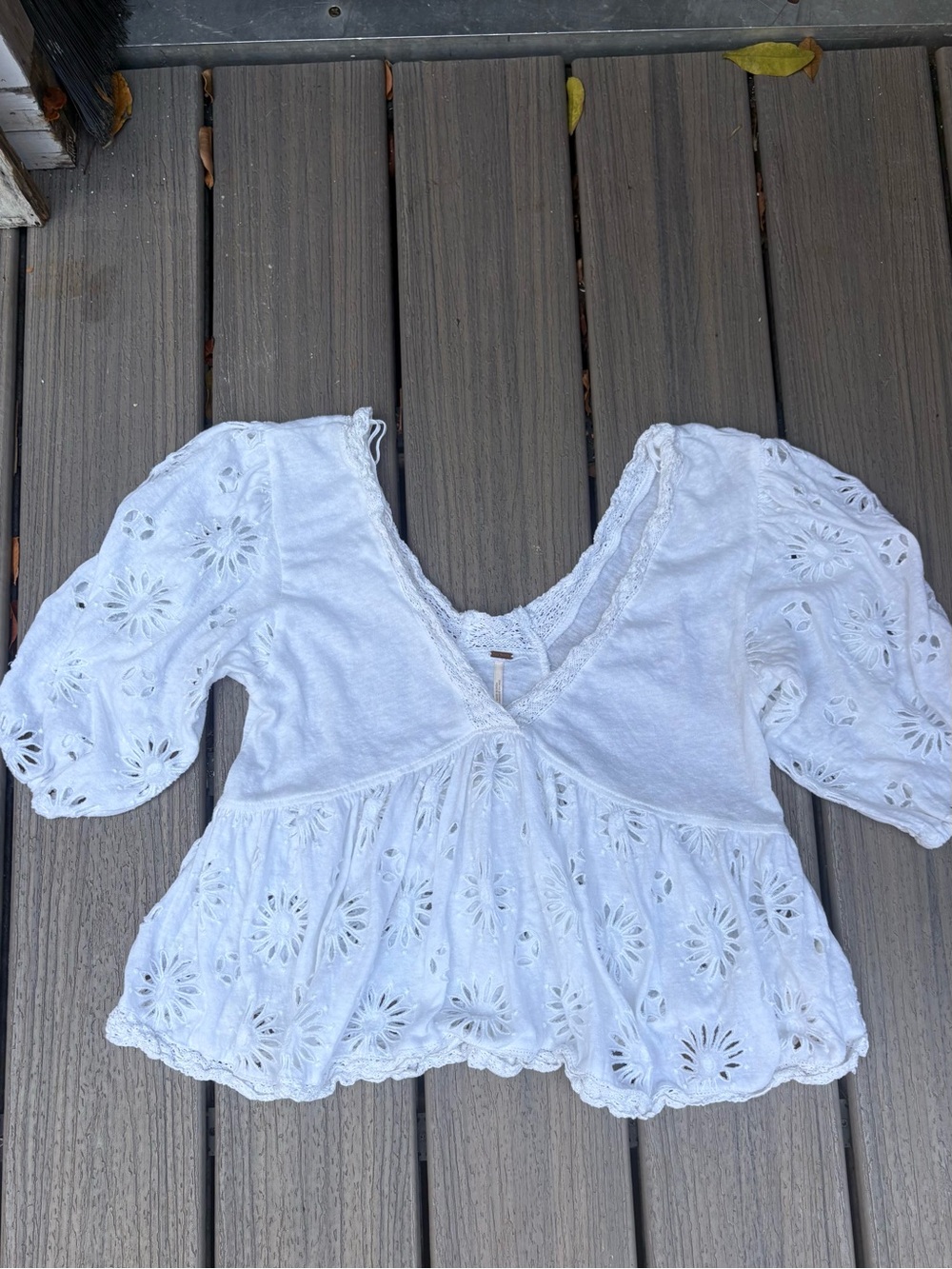 Free People White Eyelet Peplum V-Neck Blouse